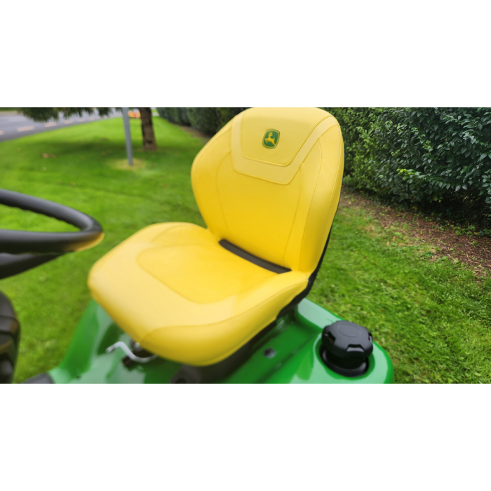John Deere X354 44hrs